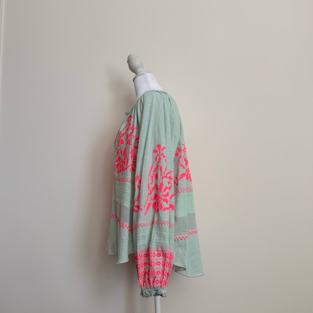 Free People persuasion top Mint Green Tunic with Pink Embroidery size small. NWT - Picture 4 of 10